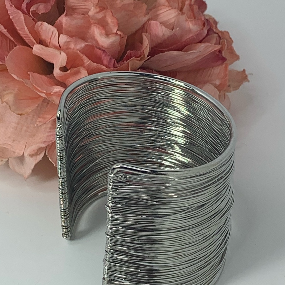 Silver Wire open bangle - Picture 3 of 3